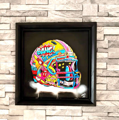 Tableau Relief Street Art "Casque Pop Culture"